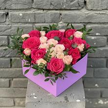 Цветочная композиция из Розы в коробке в Домбаровский