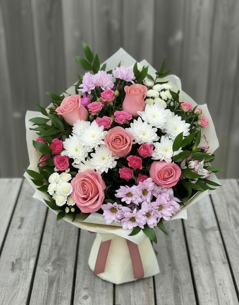 Букет цветов из: Альстромерии, Гвоздики, Розы и Хризантемы в Домбаровский