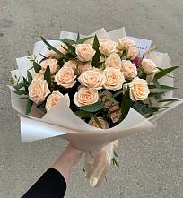 Букет Кремовые розы Латте в Домбаровский