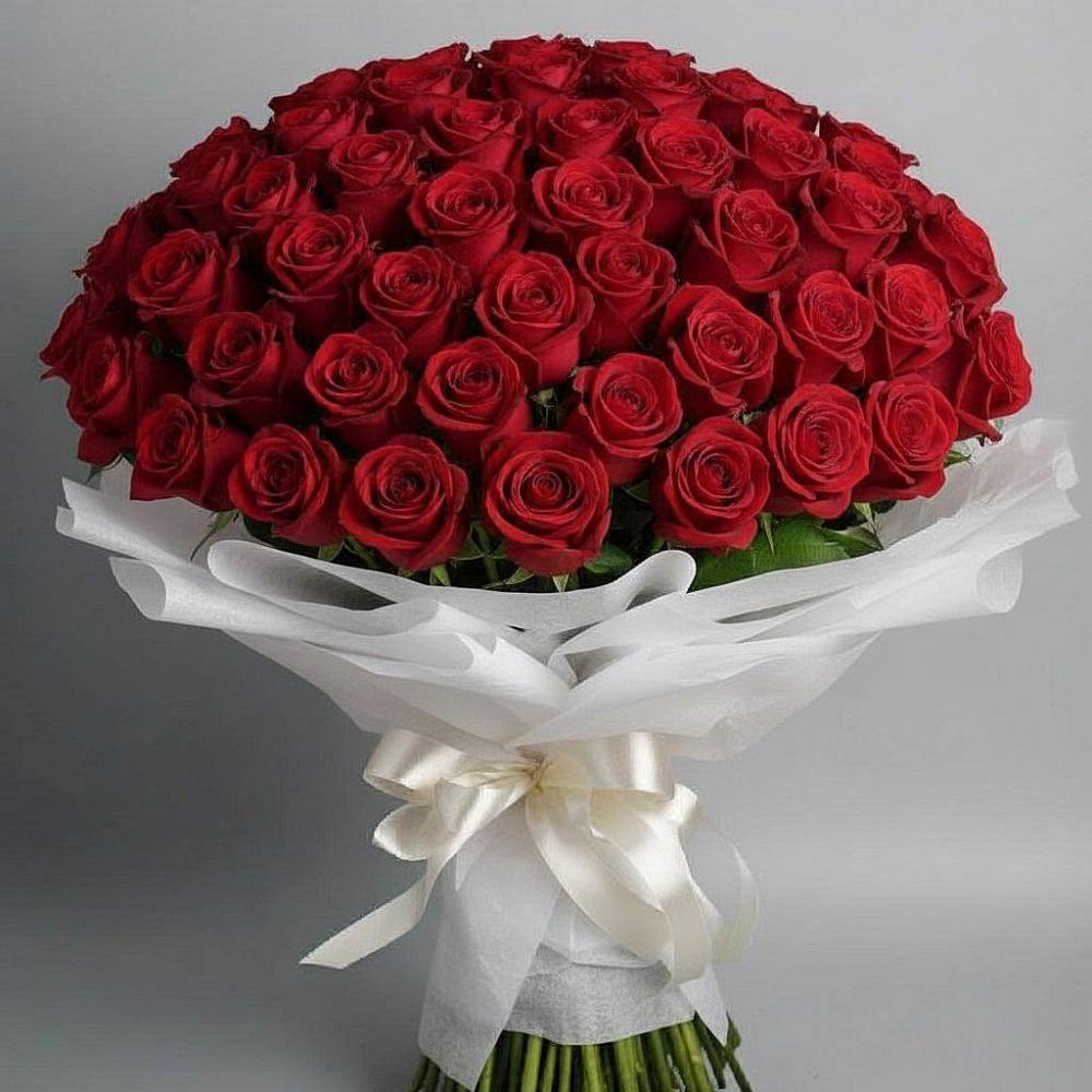 Букет 101 Красная роза Блэк Мэджик в Домбаровский