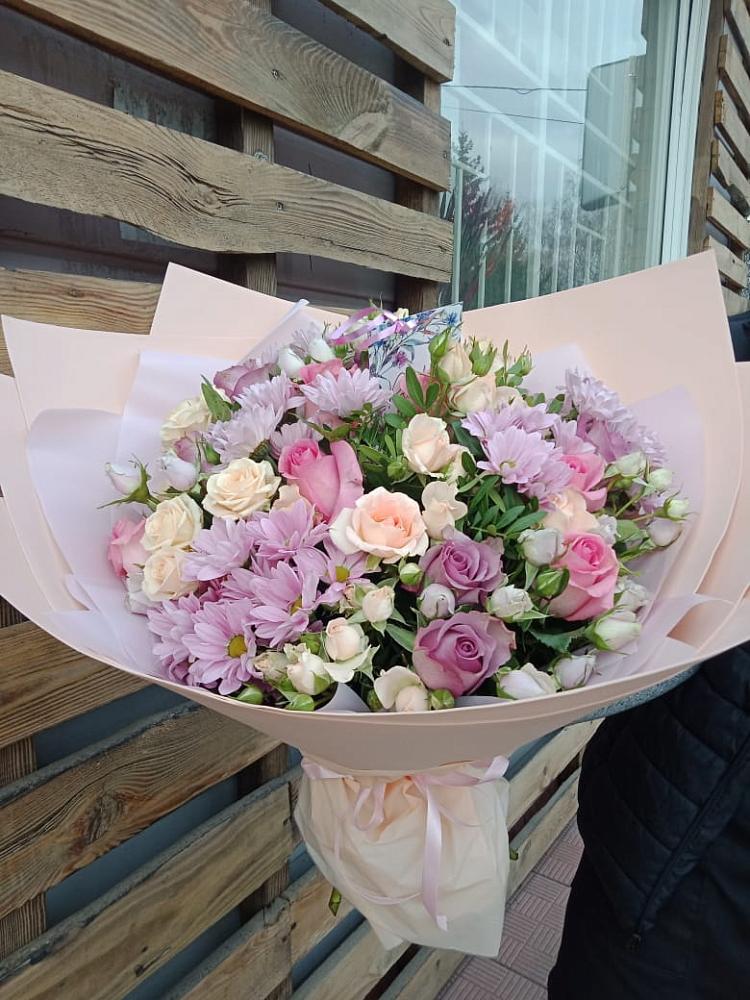 Букет цветов из: Розы и Хризантемы в Домбаровский