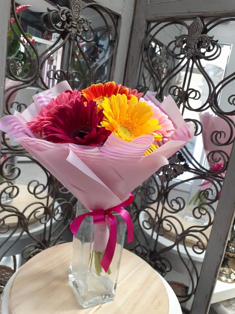 Букет цветов из: Герберы в Домбаровский