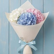 Букет цветов из:  Гортензия #REPLACE_PRED# Домбаровский