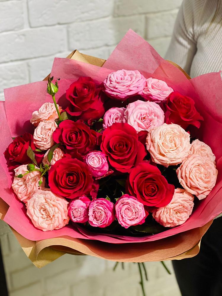 Букет цветов из: Розы в Домбаровский