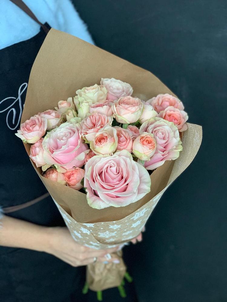 Букет цветов из: Хризантемы и Розы в Домбаровский