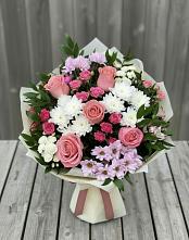 Букет цветов из:  Альстромерии, Гвоздики, Розы и Хризантемы в Домбаровский