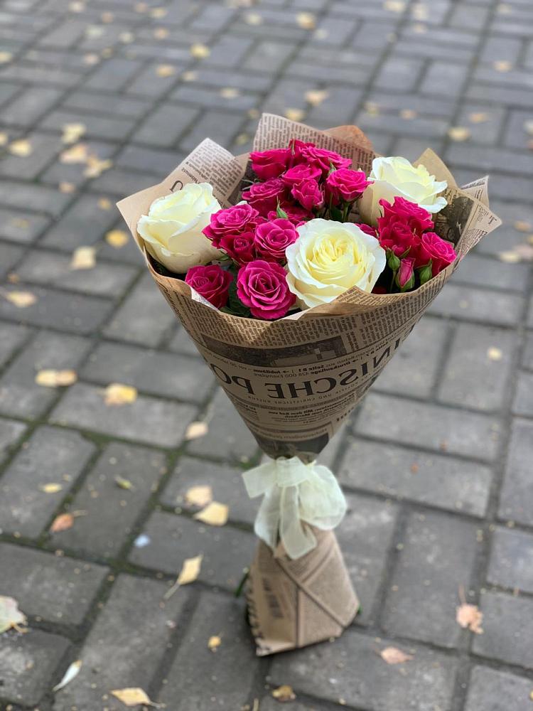 Букет цветов из: Розы в Домбаровский