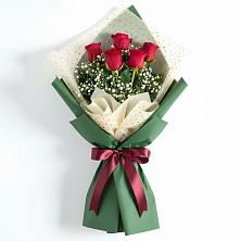 Букет цветов из:  Розы в Домбаровский