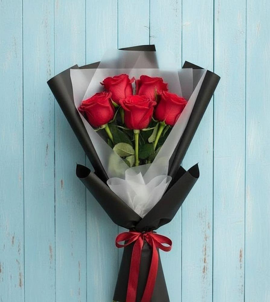 Букет цветов из: Розы в Домбаровский