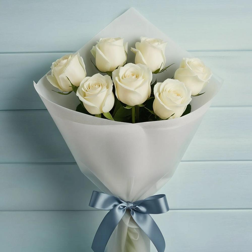 Букет 7 Белых роз Эдлесс Лав в Домбаровский