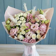 Букет цветов из:  Альстромерии и Розы в Домбаровский